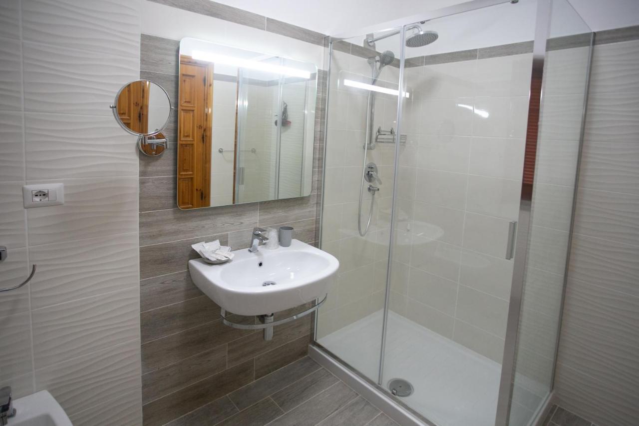 B&B Leonida Tropea Bagian luar foto